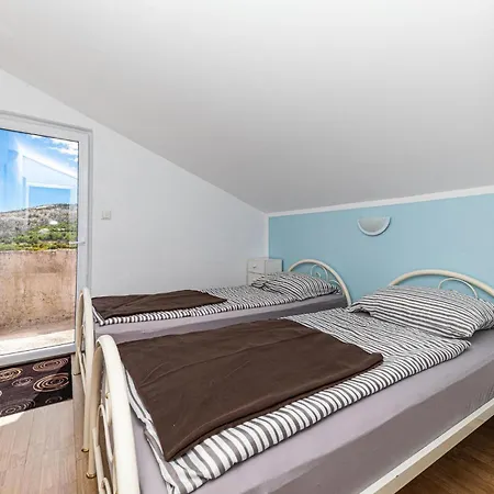 公寓 Cozy In With Wifi Labin (Dalmatia)